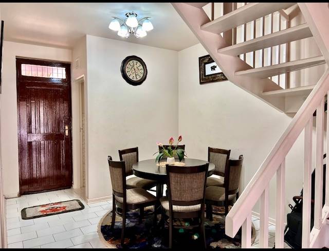 3 BEDROOM DUPLEX FOR SALE IN ESSENWOOD